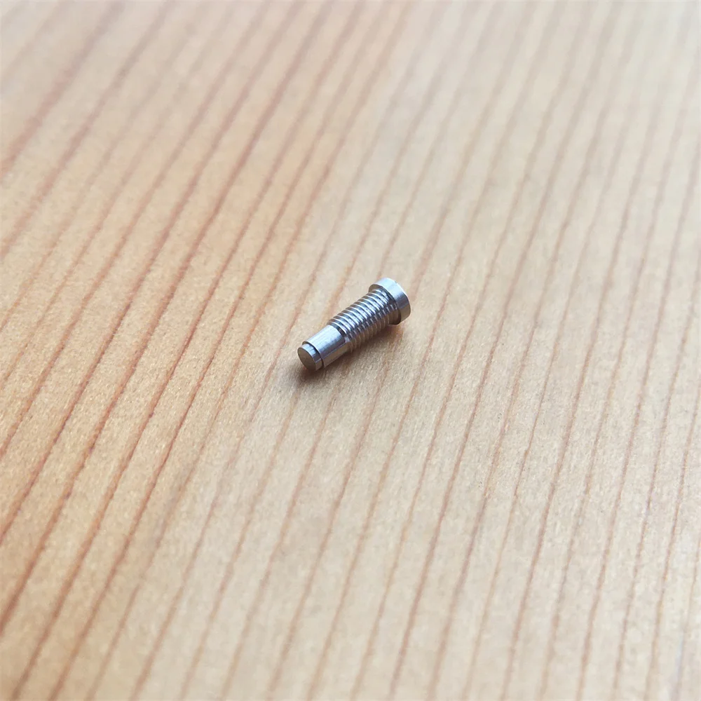 Pulsante orologio nascosto in  - Patek Philippe Watch Nautilus recensione e prezzo