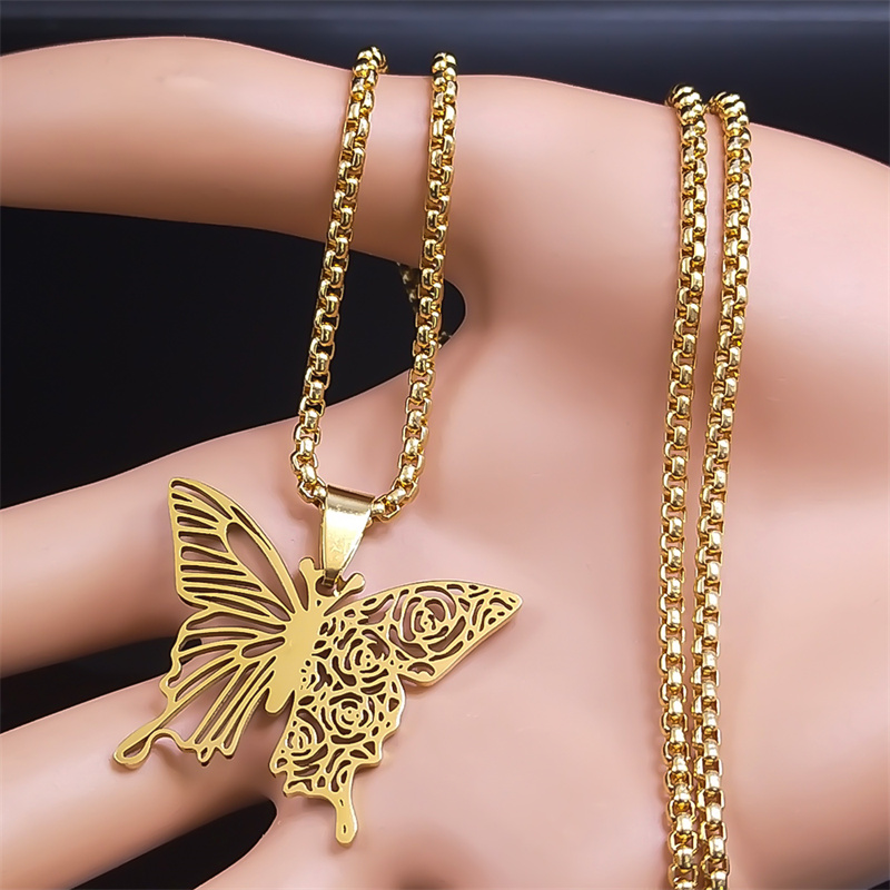 Collana con Ciondolo Estetico  - Butterfly Clasp Deployant recensione e prezzo